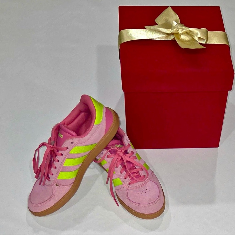 Adidas Women's Vibrant Pink and Lime Sneakers